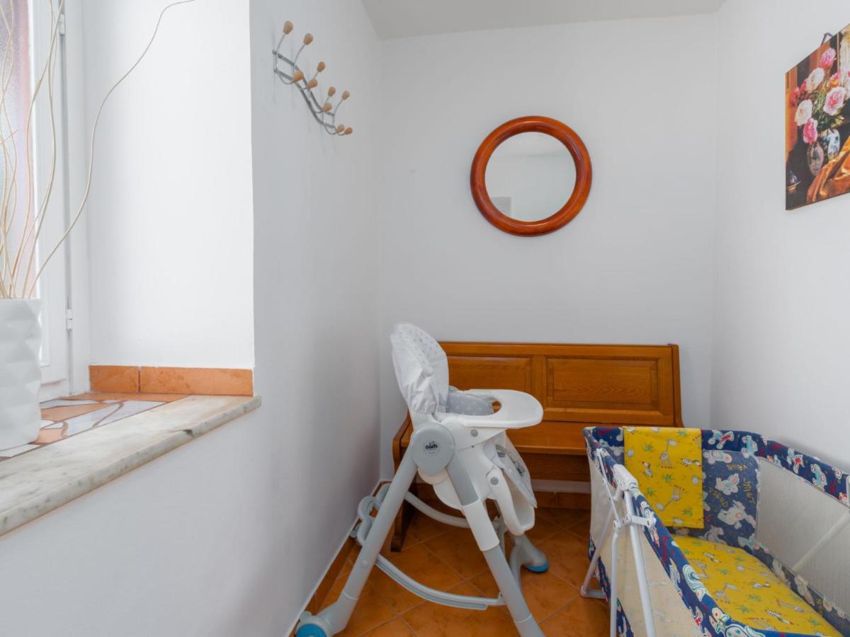 Holiday Home Villa Lucky By Interhome Brtonigla Exterior photo